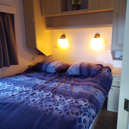De Boerenskuur..Chalet.. Assendelft Bagian luar foto