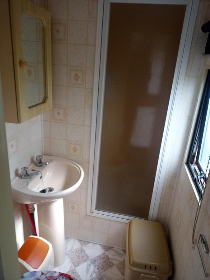 De Boerenskuur..Chalet.. Assendelft Bagian luar foto